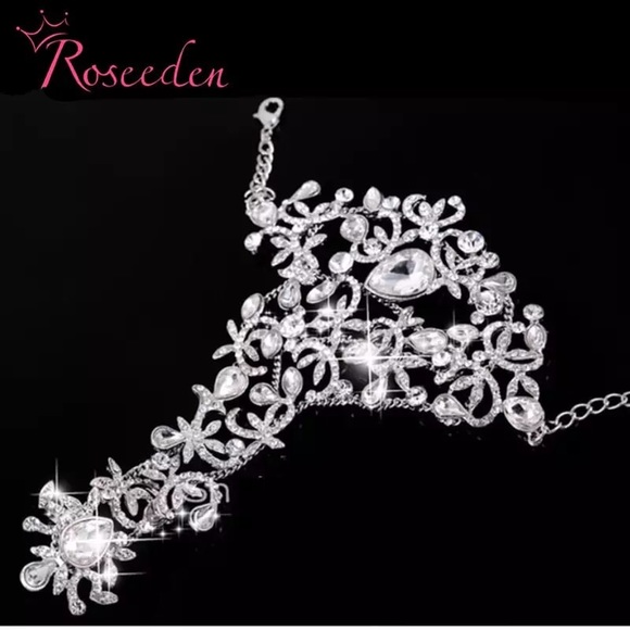 wedding Bracelets with finger  Luxury rhinestone - Picture 2 of 4